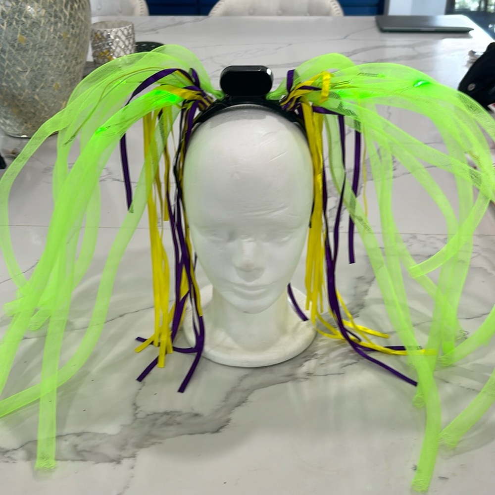 Halloween Bright Green/Purple/Yellow Light Up Head Bopper.